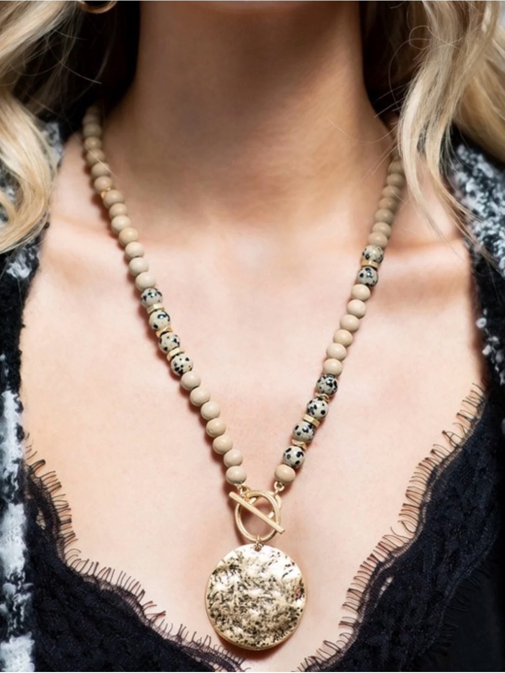 Cream Beaded Necklace with Speckled Stone Pendant